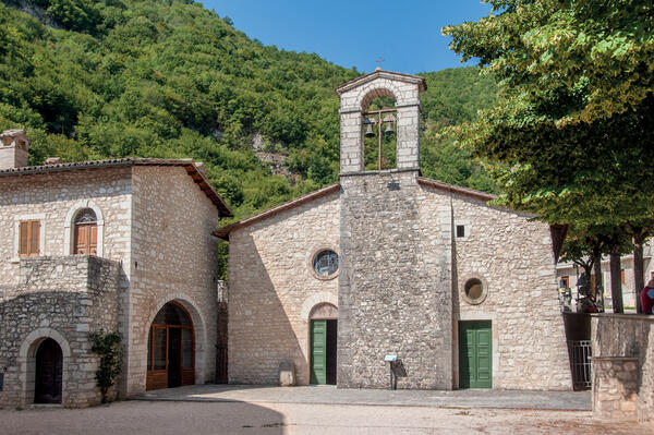 Chiesa di San Montano